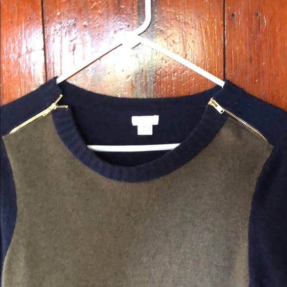 J crew sweater - Picture 3 of 3